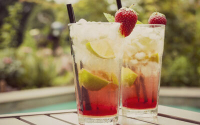 Summer Drinks that May Damage Your Teeth